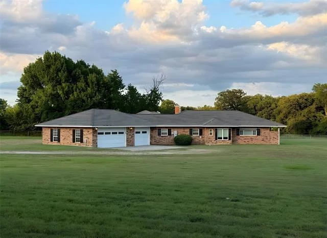 Photo of 13001 Stonebridge Road