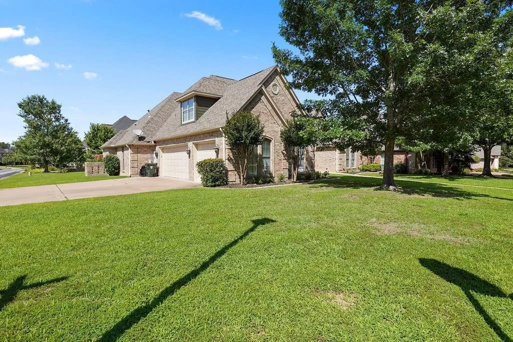 Photo of 2322 Kingsmill Circle