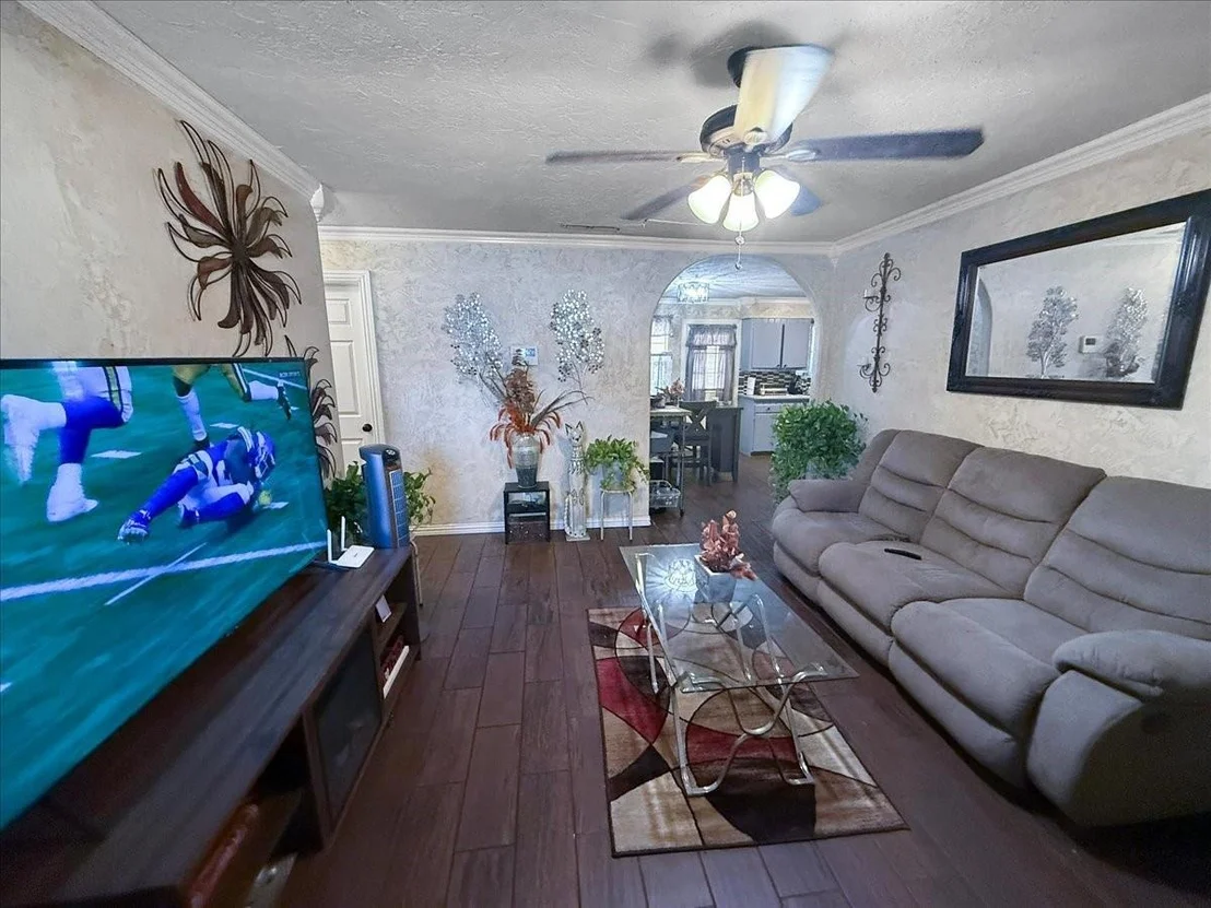 Photo of 705 Parker Circle