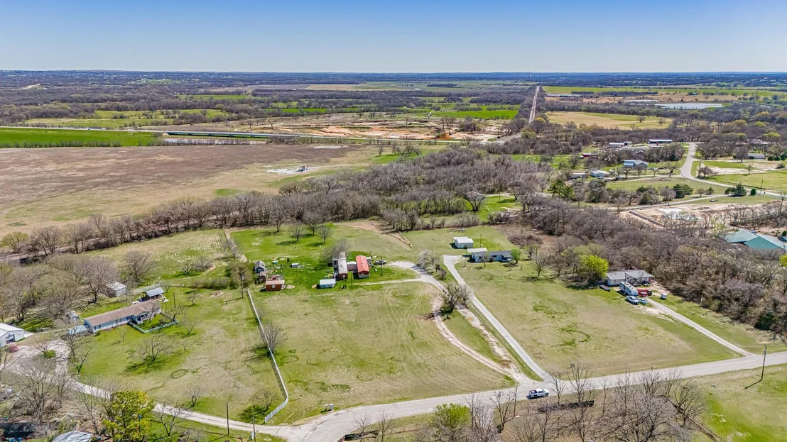 Photo of 528 Stonegate Drive