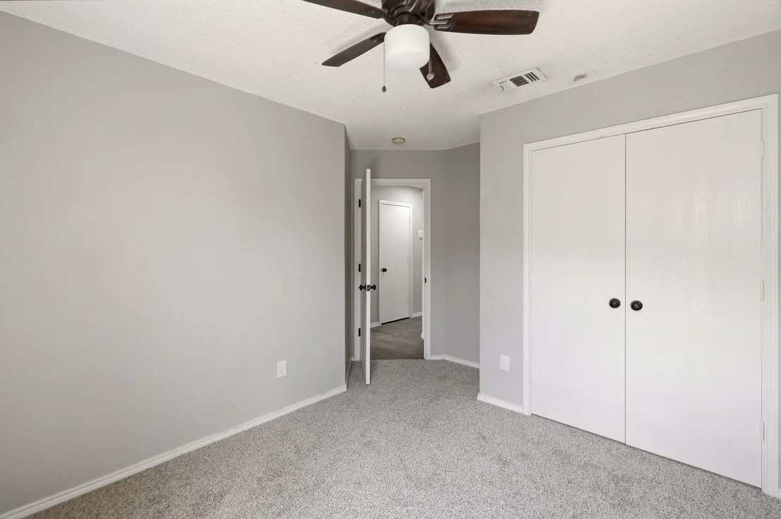 Photo of 8195 Waterside Trail