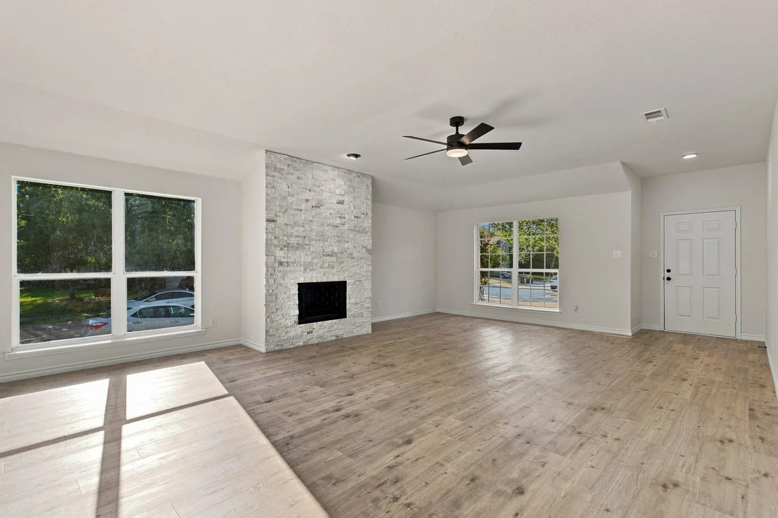 Photo of 704 Sequoia Drive