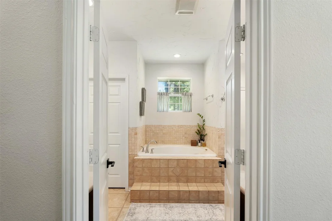 Photo of 1109 Robbins Road