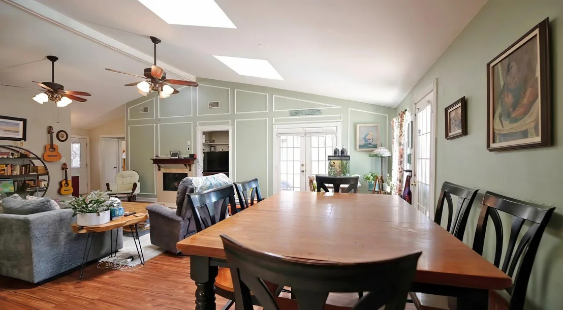 Photo of 1214 Clearview Drive