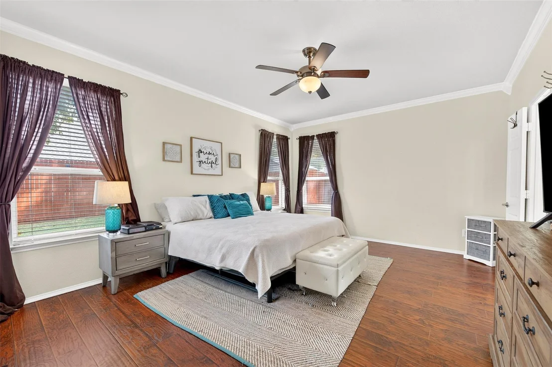 Photo of 9928 Tanglebrush Drive