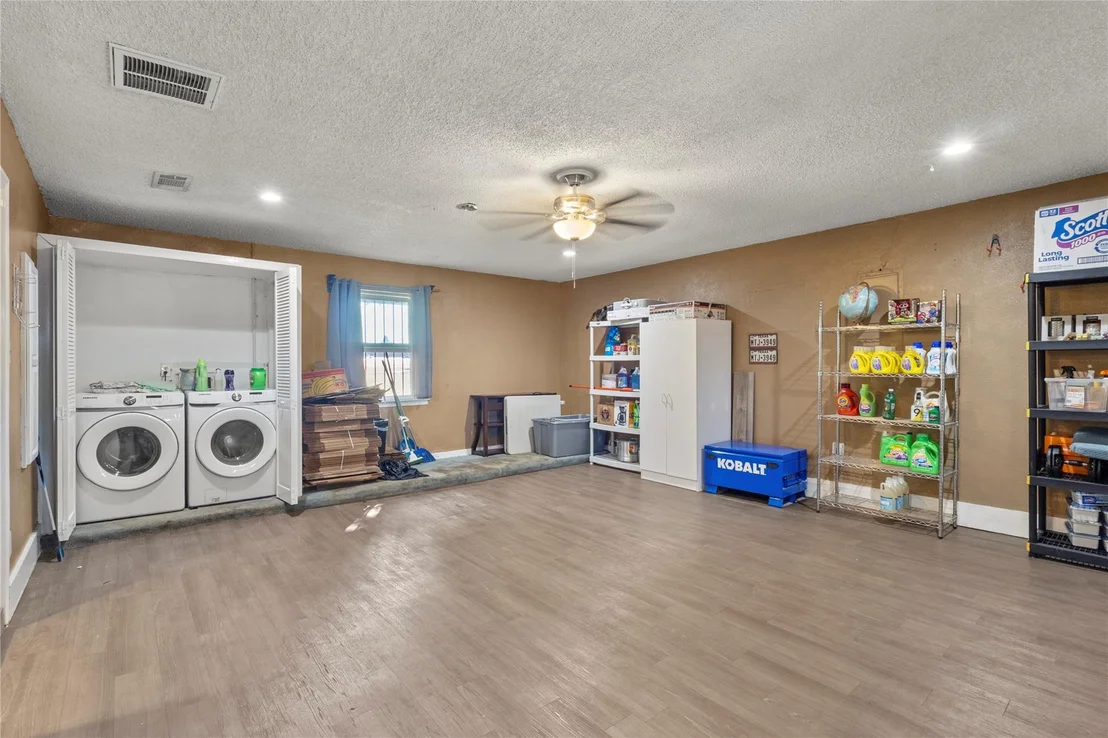 Photo of 1646 Savage Drive