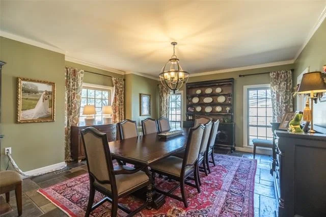 Photo of 1533 Elmwood Drive