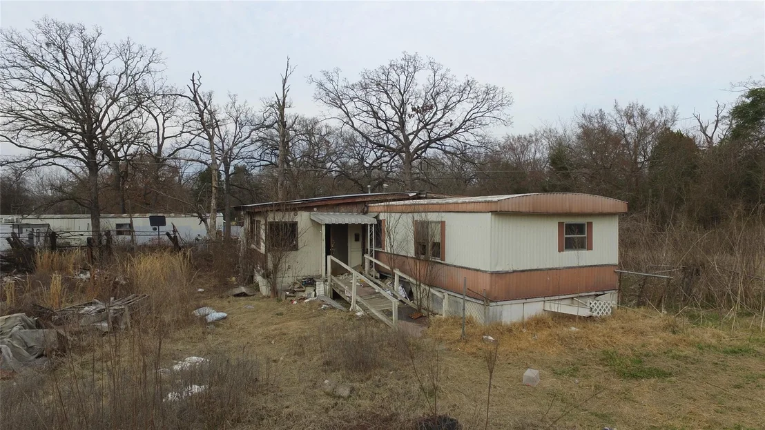 Photo of 7124 Choctaw Drive