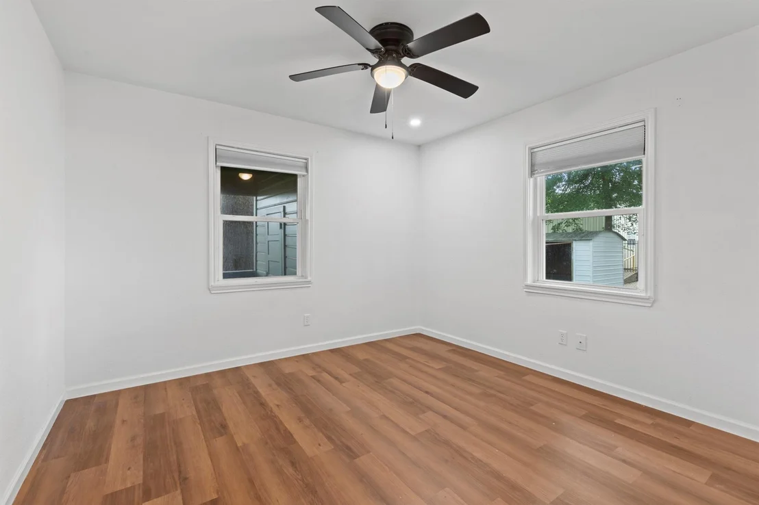 Photo of 2807 Willard Drive