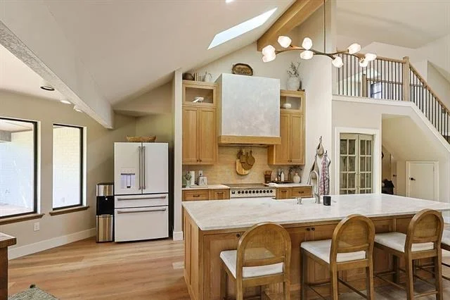 Photo of 23 Fairway Oaks Boulevard