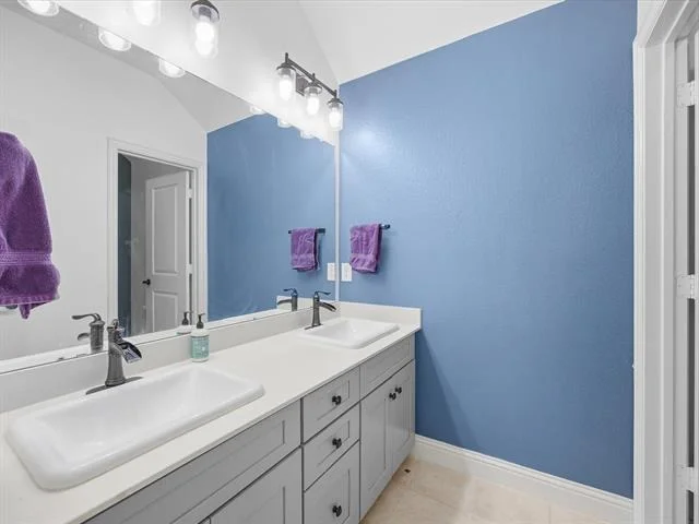 Photo of 1056 Mesa Crest Drive