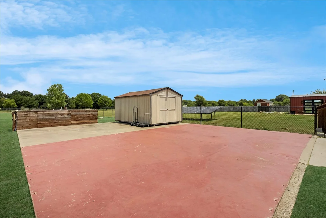 Photo of 815 Meadow Lark Lane