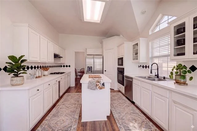 Photo of 5101 Raincrest Drive