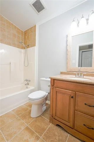 Photo of 2708 Cedar Point Drive