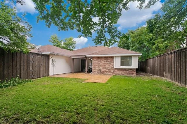 Photo of 724 Bluebonnet Drive