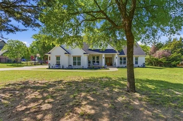 Photo of 330 Pecan Hollow Circle
