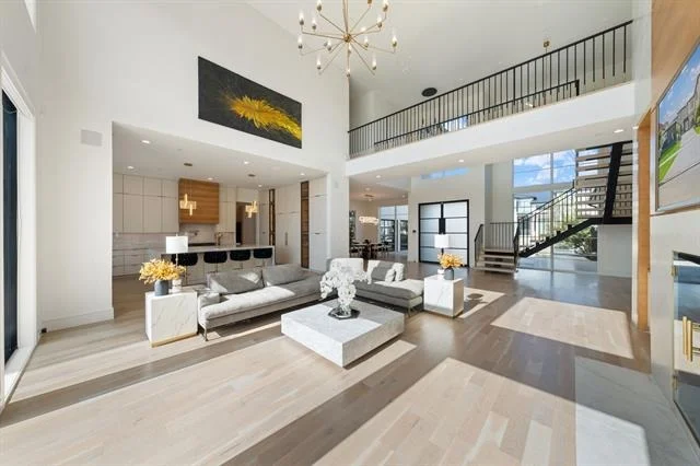 Photo of 3347 Midwick Drive