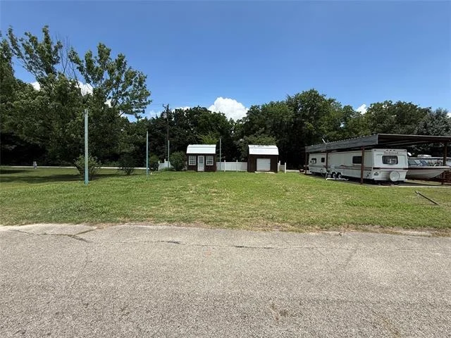 Photo of Unit LOT16 at 935 Blue Heron Way