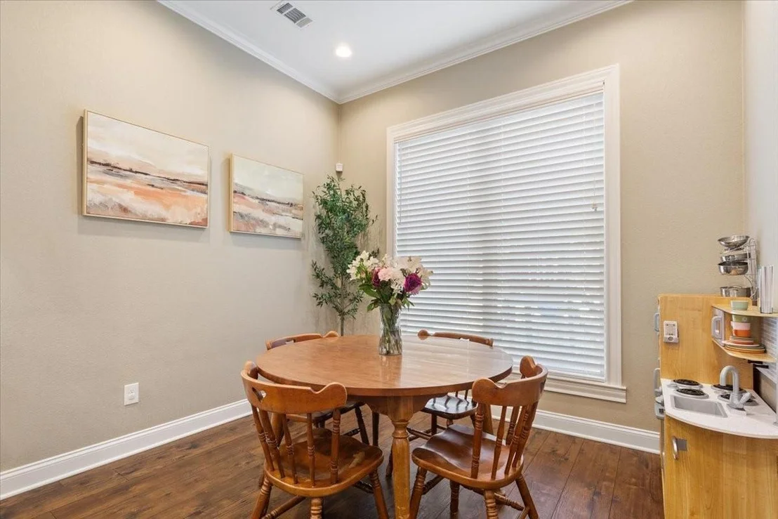 Photo of 10337 Fallen Leaf Drive