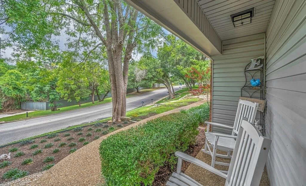 Photo of 3818 Westchester Drive