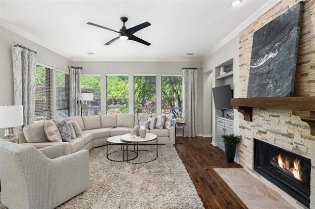 Photo of 909 Sonora Drive