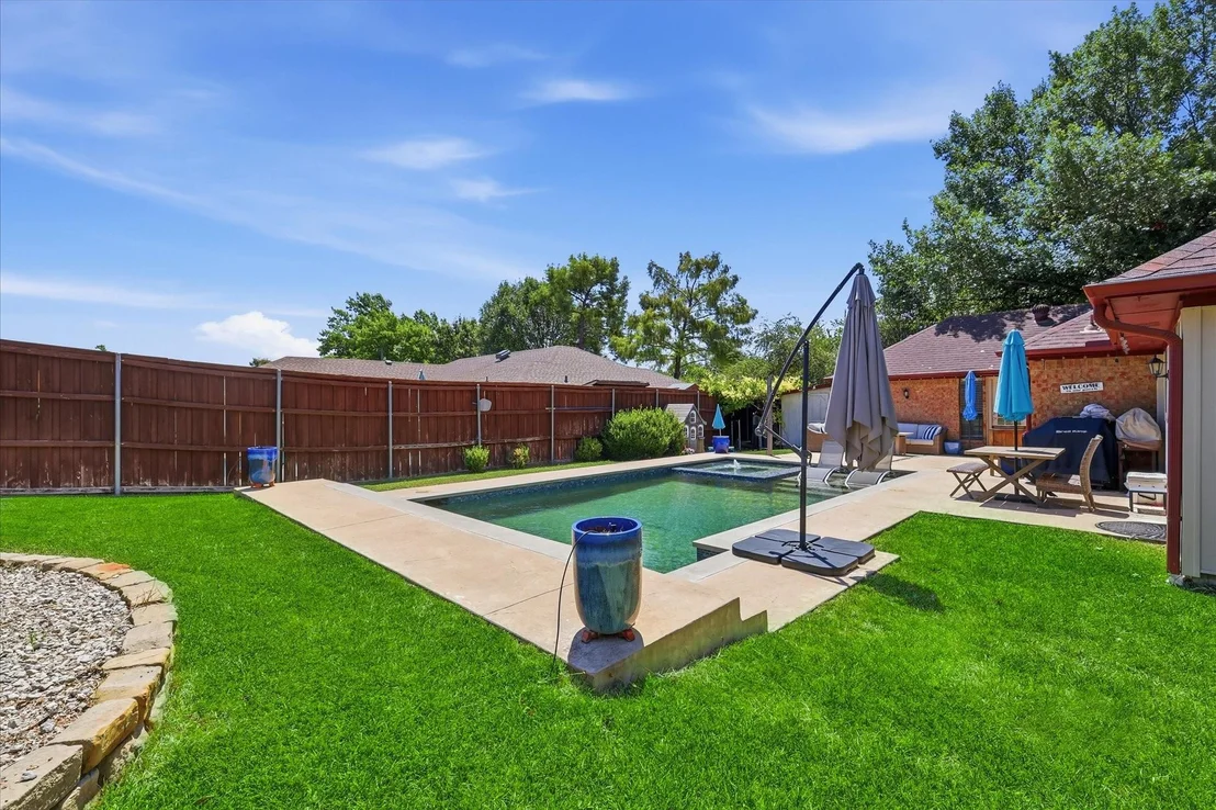 Photo of 2401 Maverick Drive