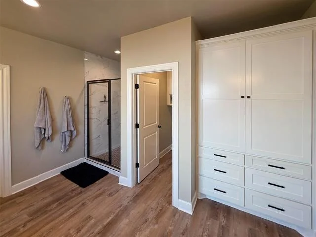 Photo of 5509 Fallbrook Drive