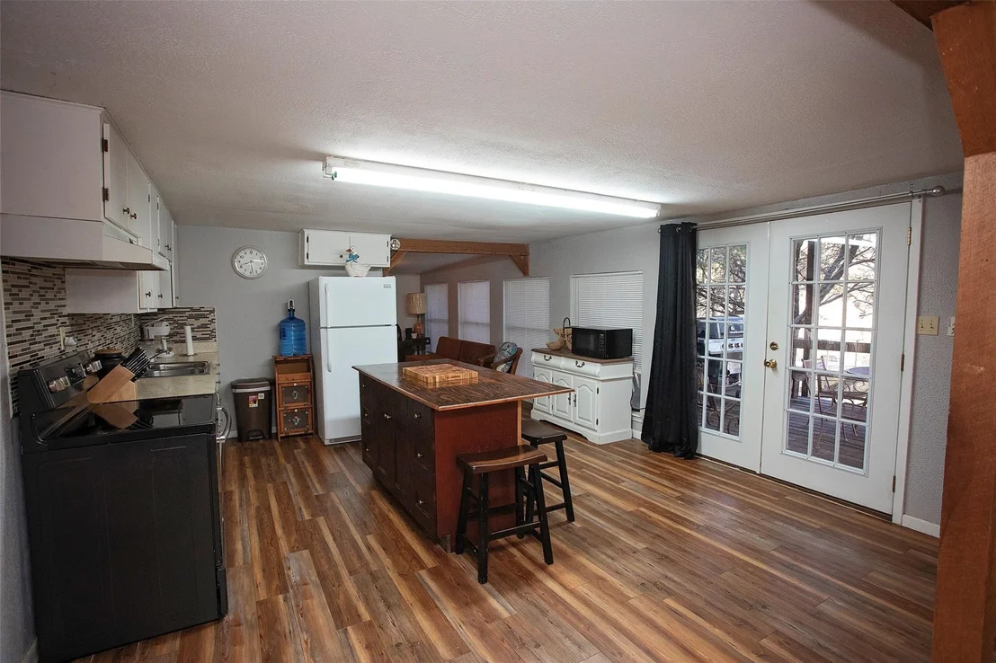 Photo of 9051 Lacy Road