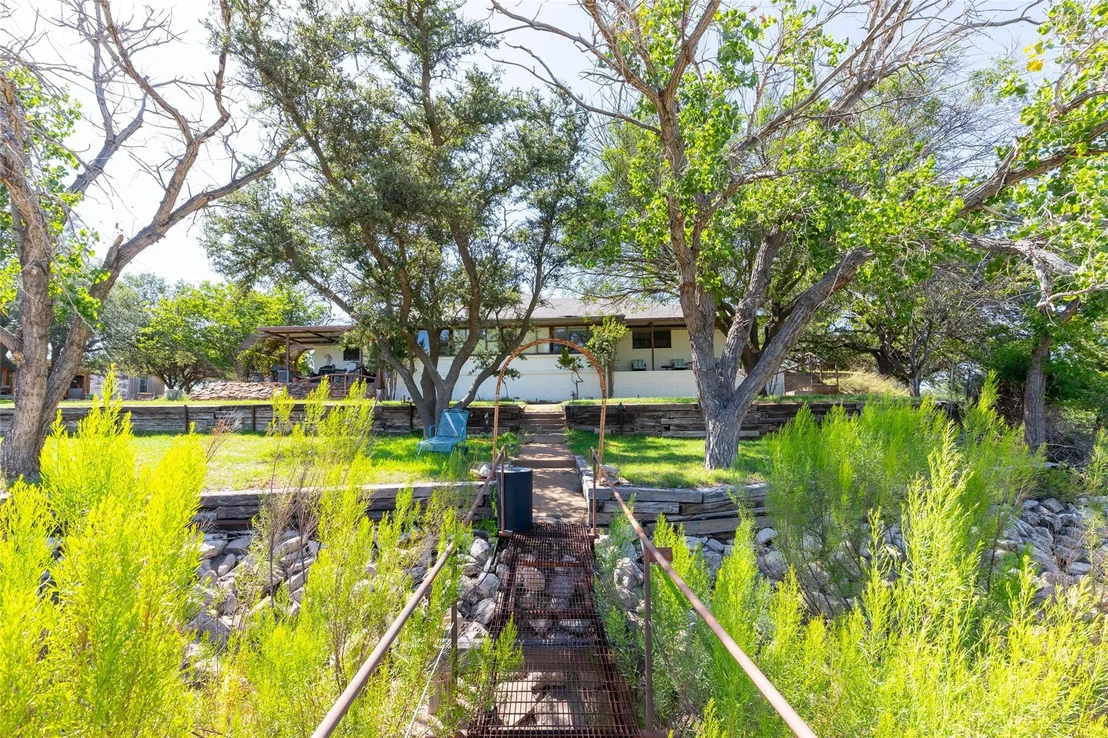 Photo of 659 Rocky Point Road