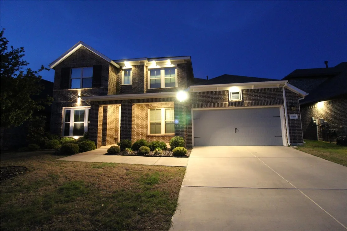 Photo of 1469 Lawnview Drive