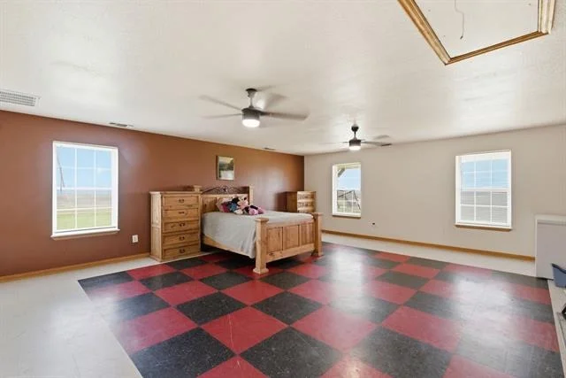 Photo of 301 Rhoades Lane