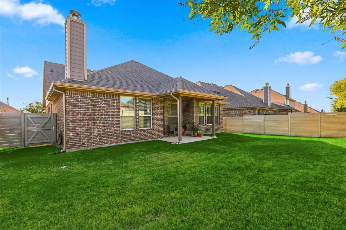 Photo of 1325 Canary Lane
