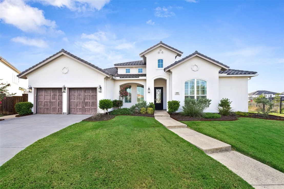 Photo of 6881 Flatcatcher Drive