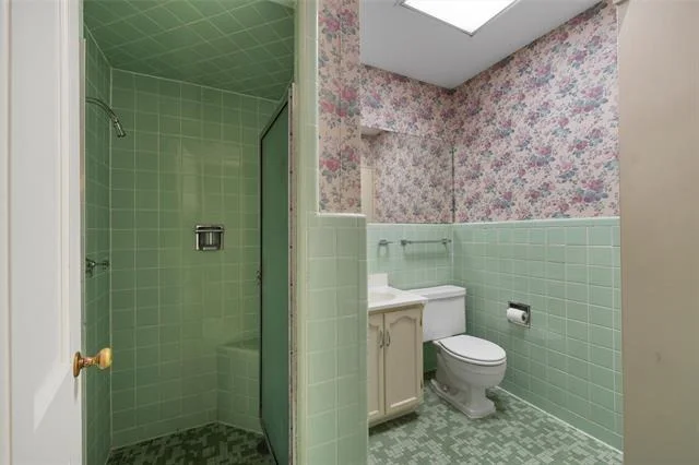 Photo of 4825 Hillcrest Drive