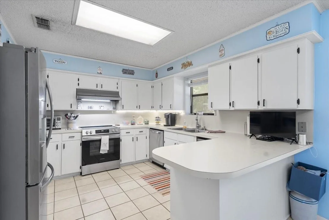 Photo of 102 Private Road 3174