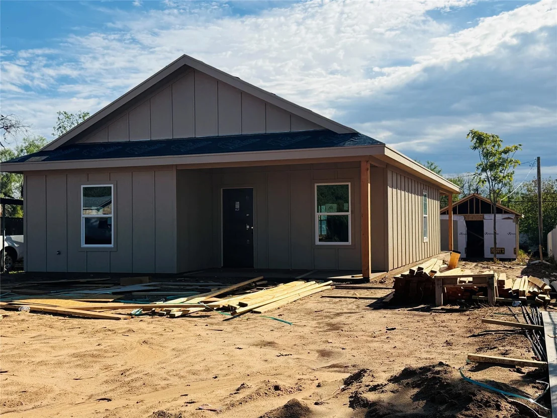 Photo of 1349 Pecan Street