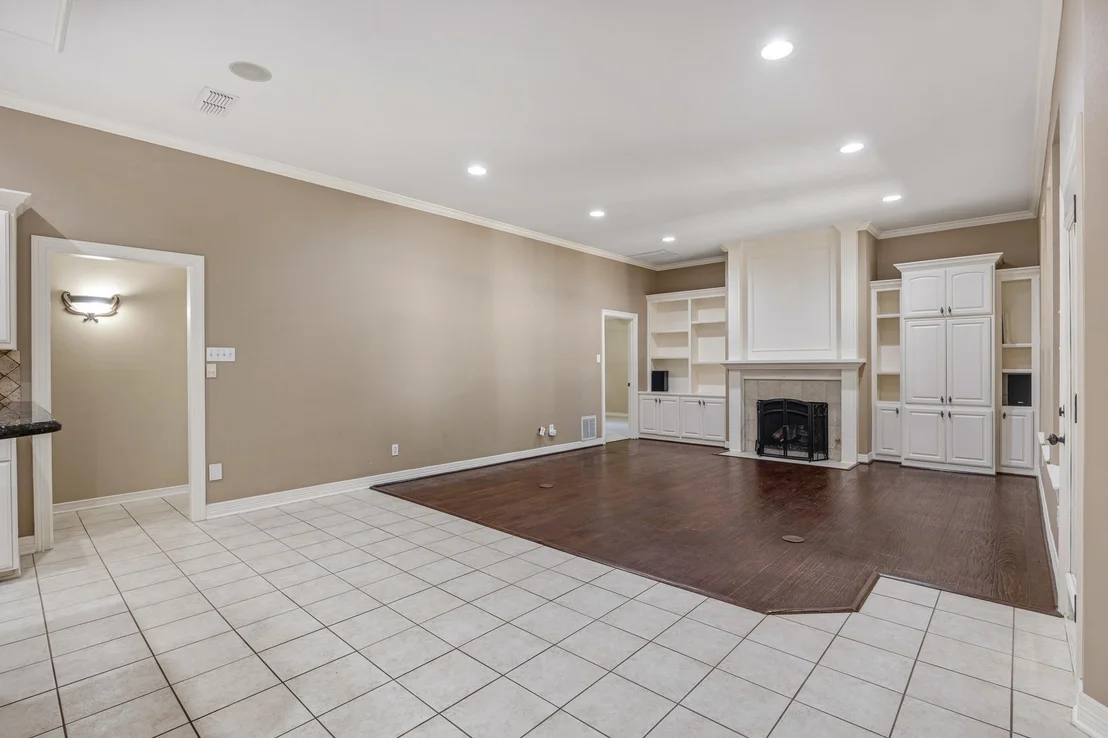 Photo of 17820 Oak Forest Drive