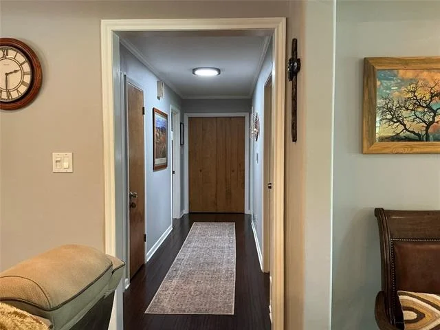 Photo of 900 N Elm Street