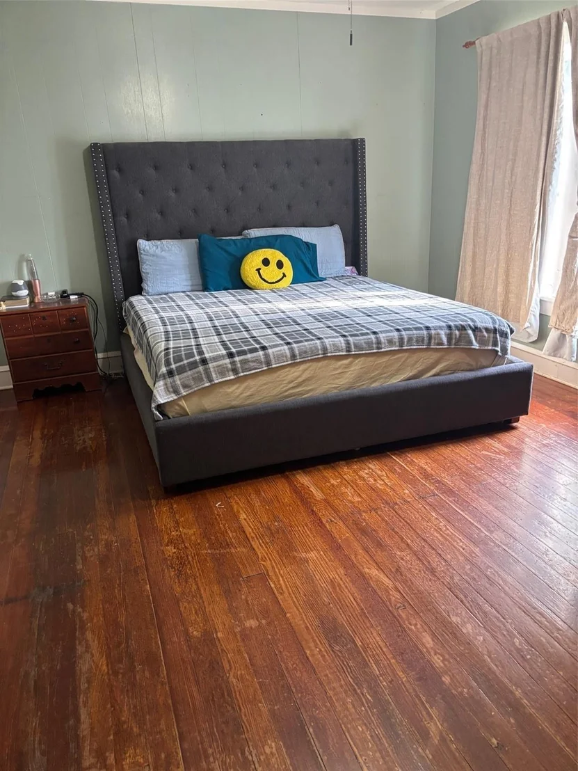 Photo of 1528 McFerrin