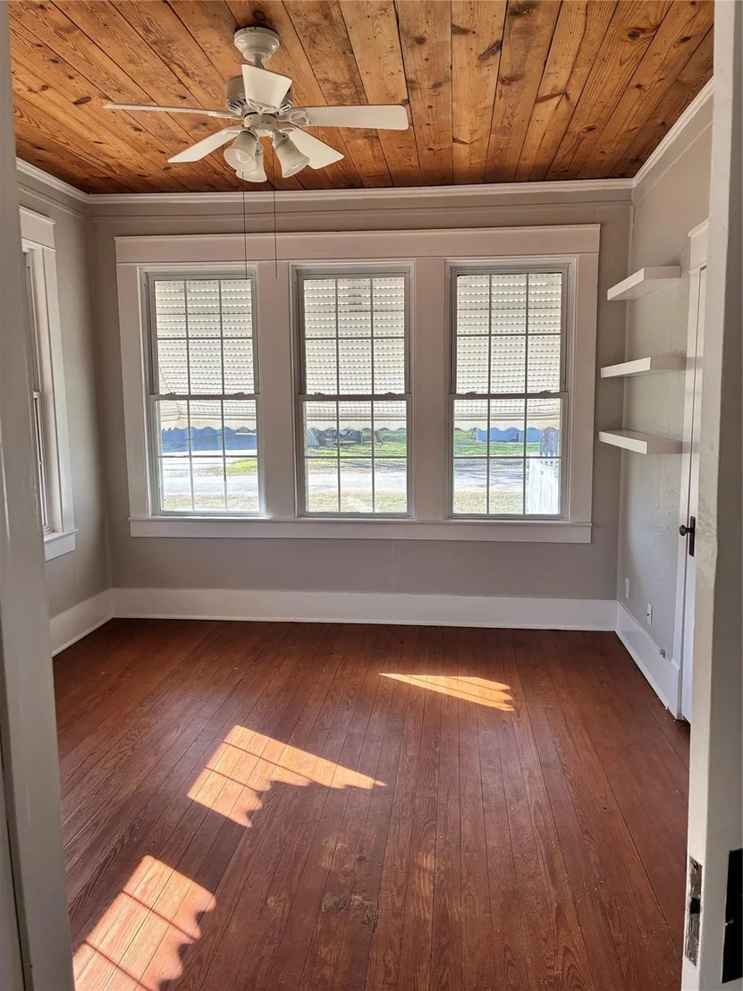 Photo of 109 S West Street