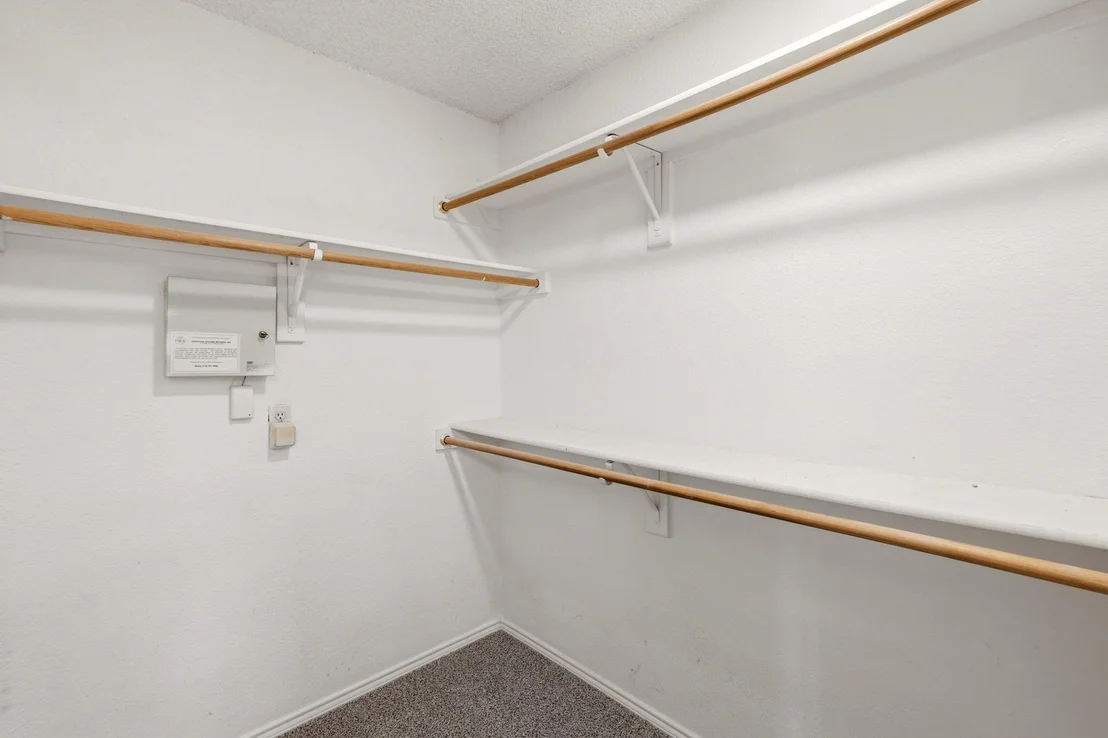 Photo of 8195 Waterside Trail