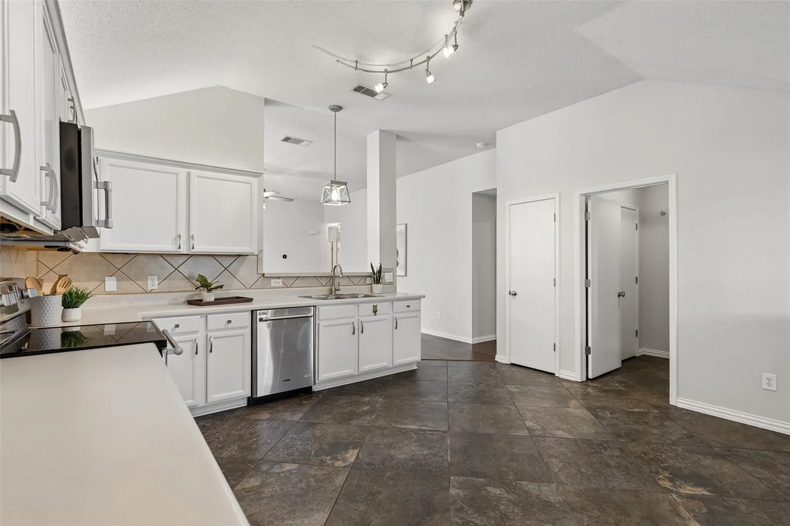 Photo of 501 Fireberry Drive