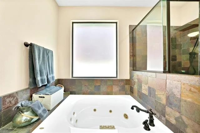 Photo of 110 Jeffrey Circle