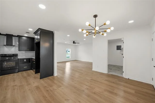 Photo of 4321 Greenbriar Drive