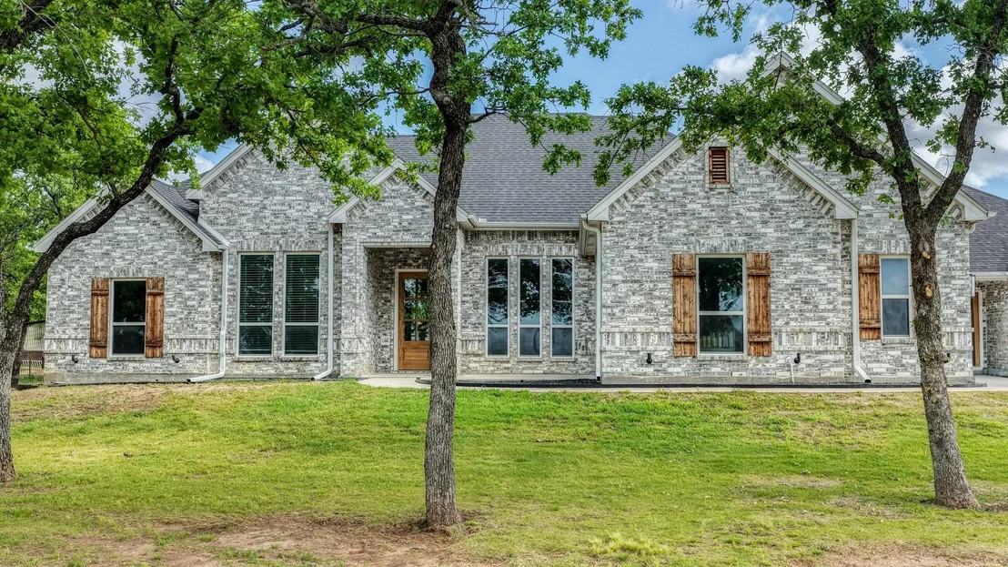 Photo of 115 Post Oak Way