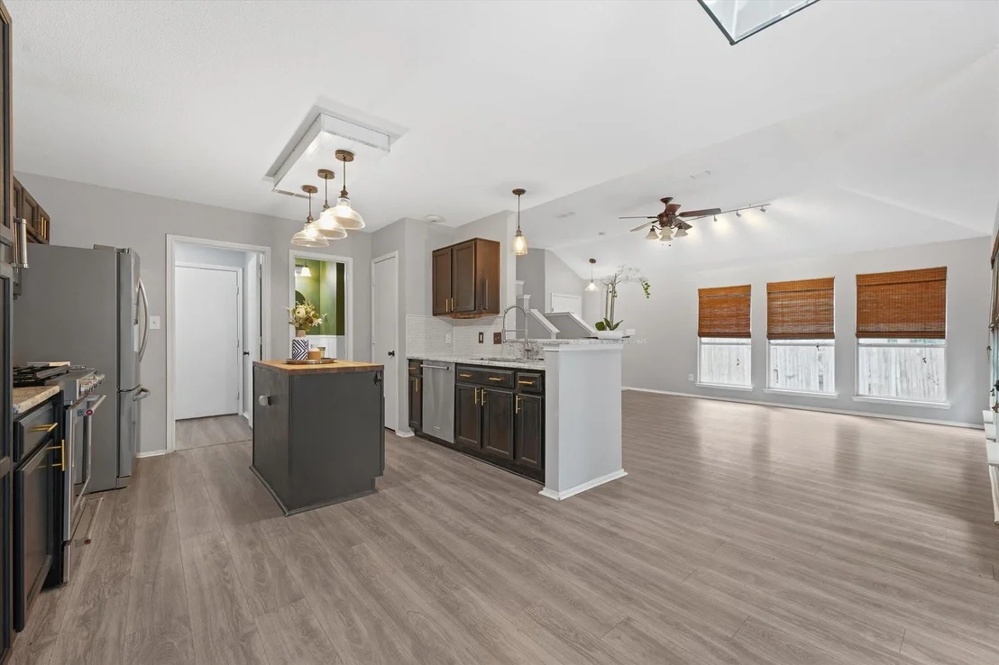 Photo of 4313 Hayes