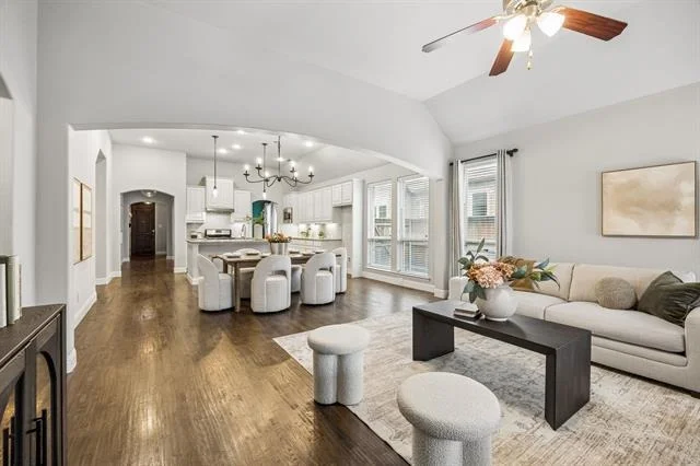 Photo of 1634 Post Oak Way