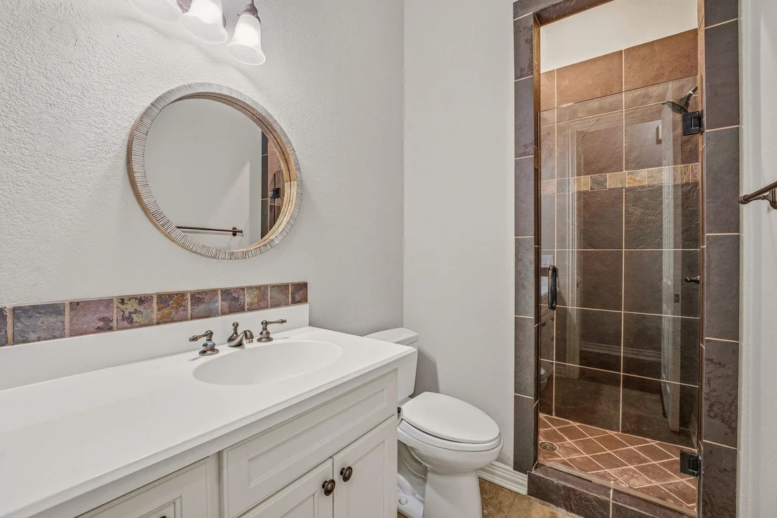 Photo of 6436 Valley Creek