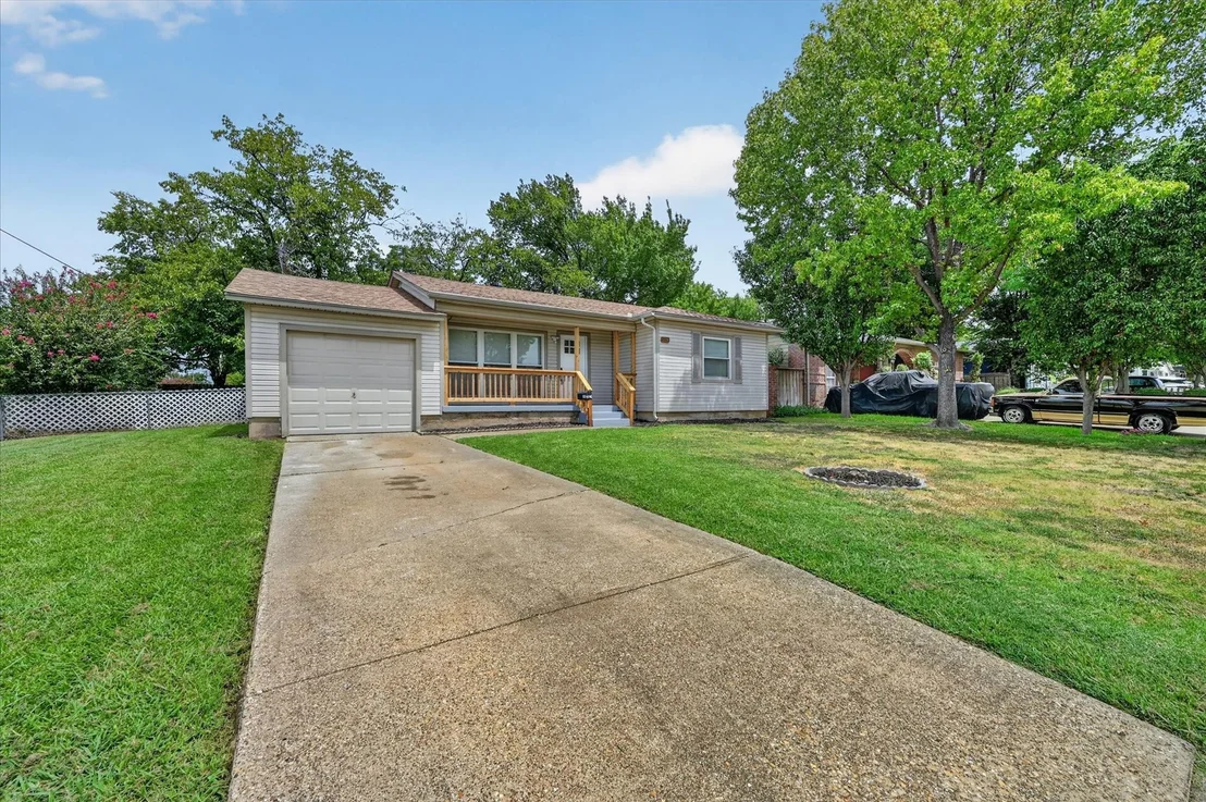 Photo of 2323 Morgan Street