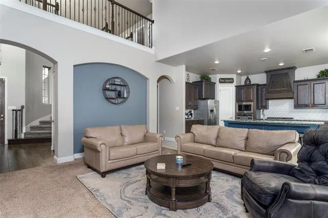 Photo of 704 Elm Creek Circle